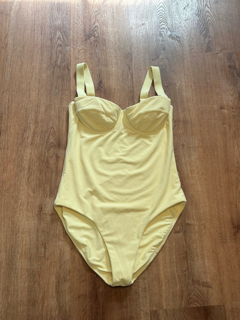 Light Yellow Underwire/Cup One-Piece Terrycloth Swimsuit